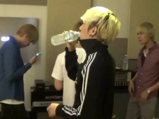 24K []  24K [Hurry Up] Recording Film