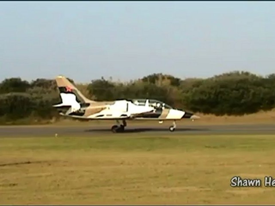 Aero Vodochody L-39C Albatros- Durban Virginia Airshow 2012