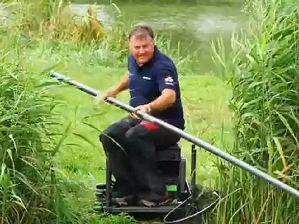 Mark Sawyer tests the Shimano Technium Pole