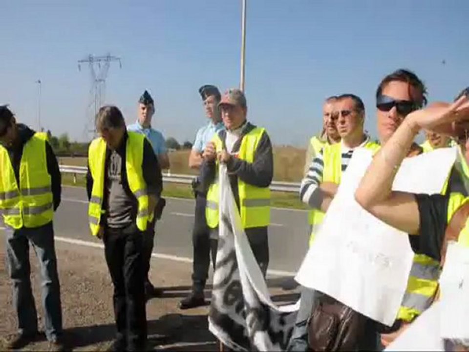 Les "ex" Sicavyl bloquent la RCEA à Montchanin (Saône-et-Loire - 14/09/12)