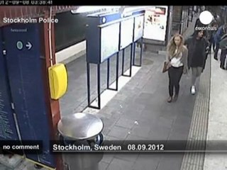 Unconscious man hit by train after robber... - no comment