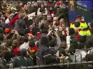 El Barça provoca la histeria colectiva en Reus