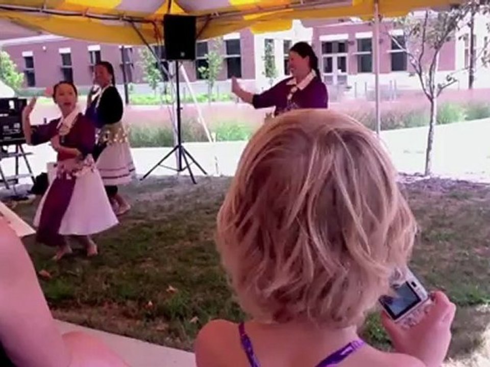 Hmong2012