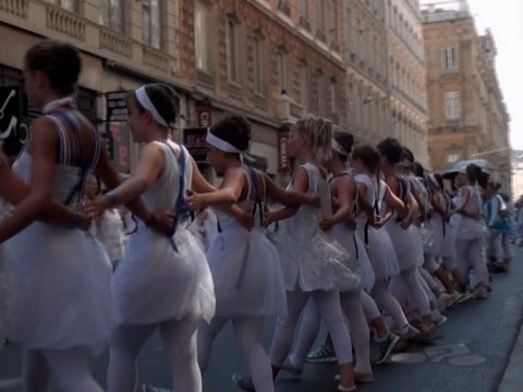 Vidéo de travail - Le Tutti par le groupe de St Gervais à La Biennale de la Danse le 9 septembre 2012
