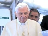 Benoît XVI : conférence de Presse dans l'avion