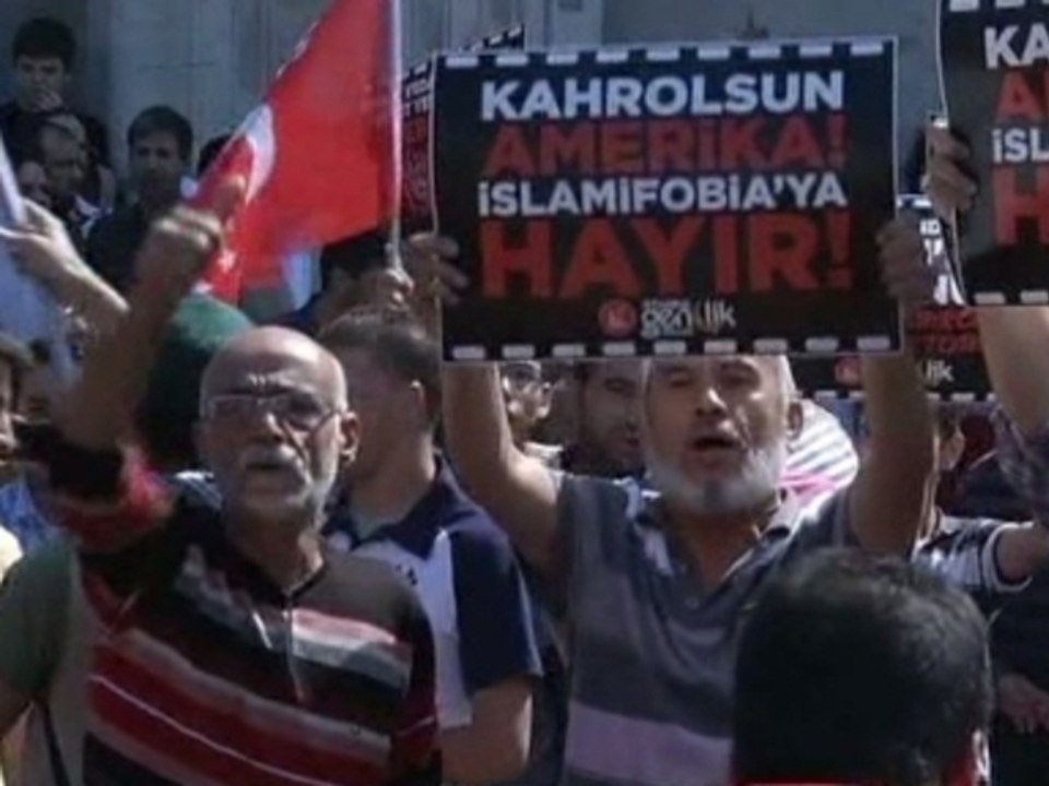 Turks protest anti-Islamic film