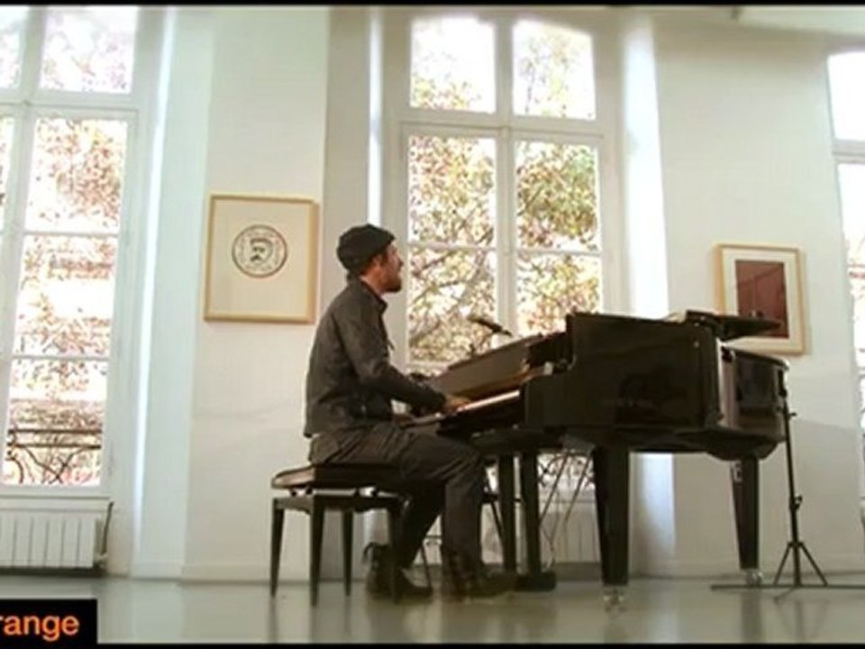 Session: Charlie Winston