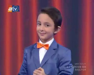 Ayağında Kundura (Veli Çelik)