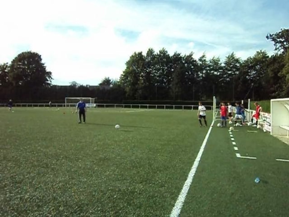 Entrainement U15 10 SEPTEMBRE 2012  avec Camille faisant le pitre!