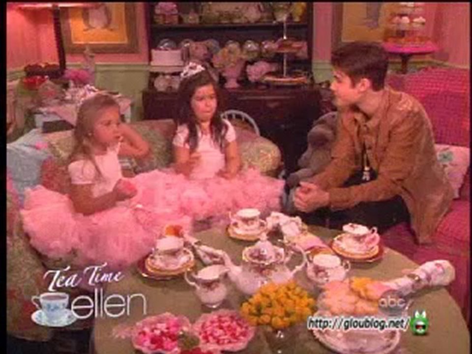 Sophia Grace & Rosie’s Tea Time With Justin Bieber Sept 14 2012