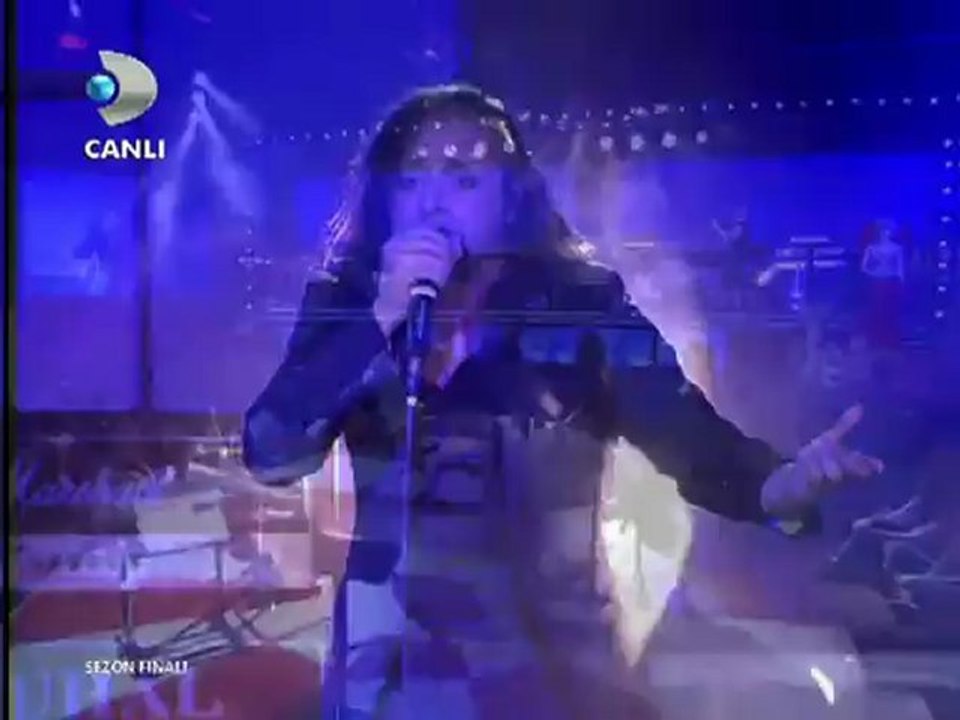 Disko Kralı Canlı Performans - Hayko Cepkin - Sahibi Yok