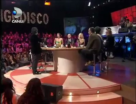 Disko Kralı - Cüneyt ve Ebru Polat