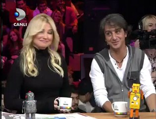 Ve Yine Zeki Enes Akkan