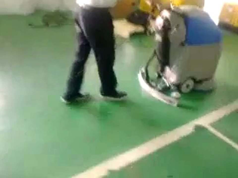 MÁY ĐÁNH SÀN LIÊN HỢP VỪA CHÀ VỪA HÚT TẠI HCM 0916477897
