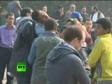 Violence Video: Soldiers clash with rock-throwing protesters in Egypt