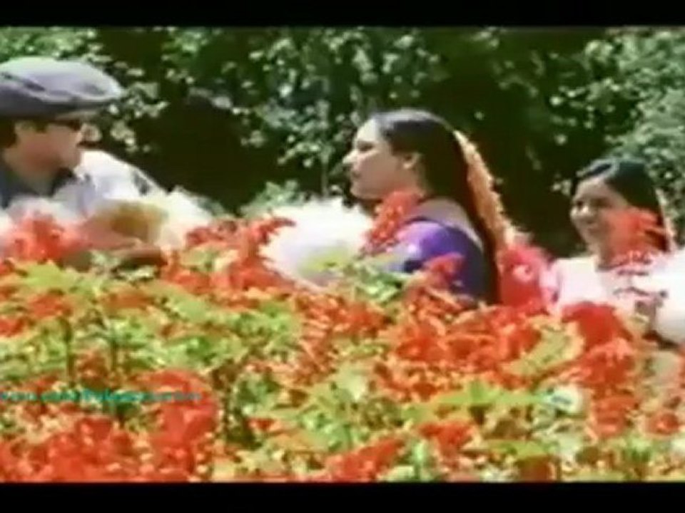 Ananda Roja Pookkalai...