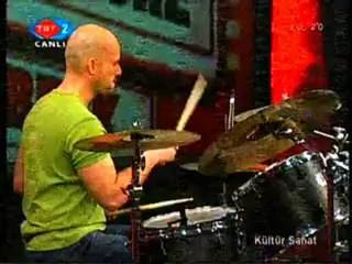 Fairuz Derin Bulut - Benim İçin Üzülme