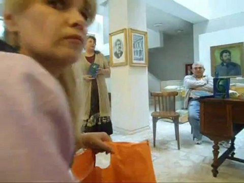 CORINA NEGURĂ, la deschiderea Cenaclului Universul Prieteniei, Iaşi , 15 sept 2012