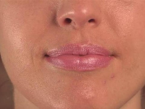 How To Apply Baby Pink Lipstick