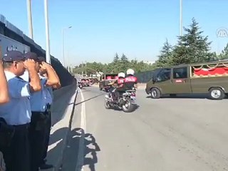 Şehitlerimizi uğurluyoruz