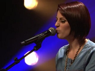 Cher Lloyd - Beautiful People (AOL Sessions)