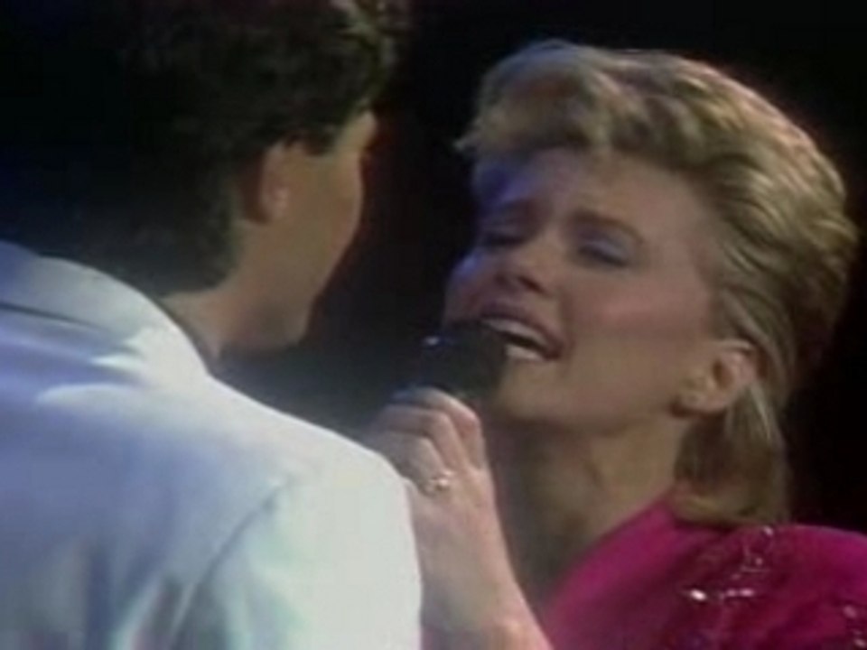 Olivia Newton John - Suddenly (Live)