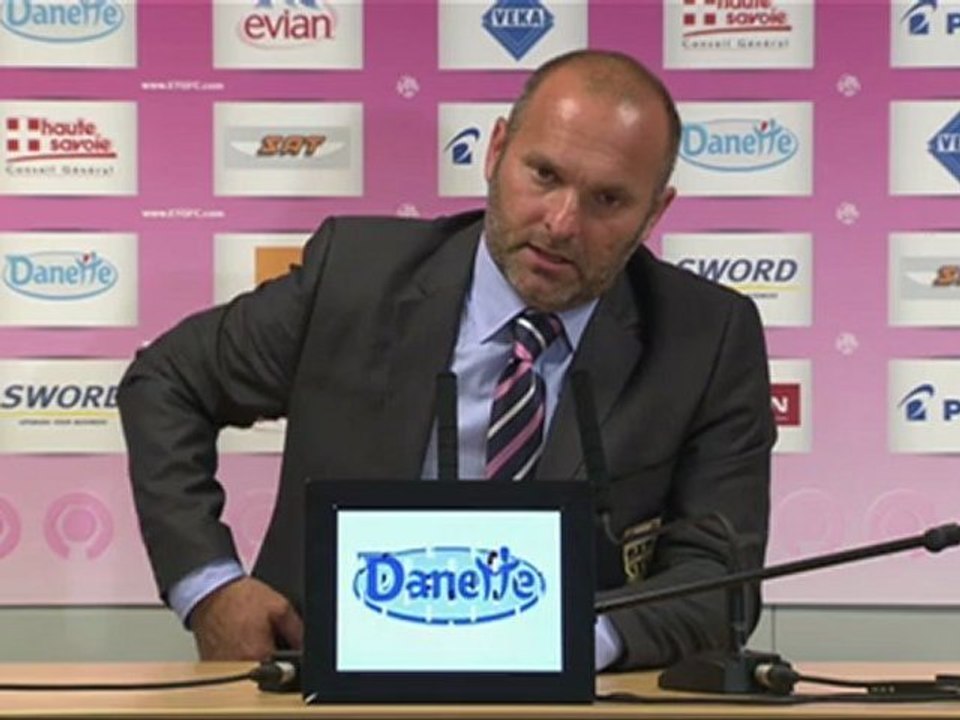 Conférence de presse Evian TG FC - SC Bastia : Pascal DUPRAZ (ETG) - Frédéric HANTZ (SCB) - saison 2012/2013