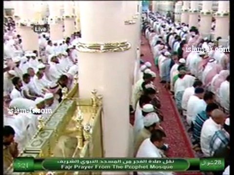 salat-al-fajr-20120915-madinah
