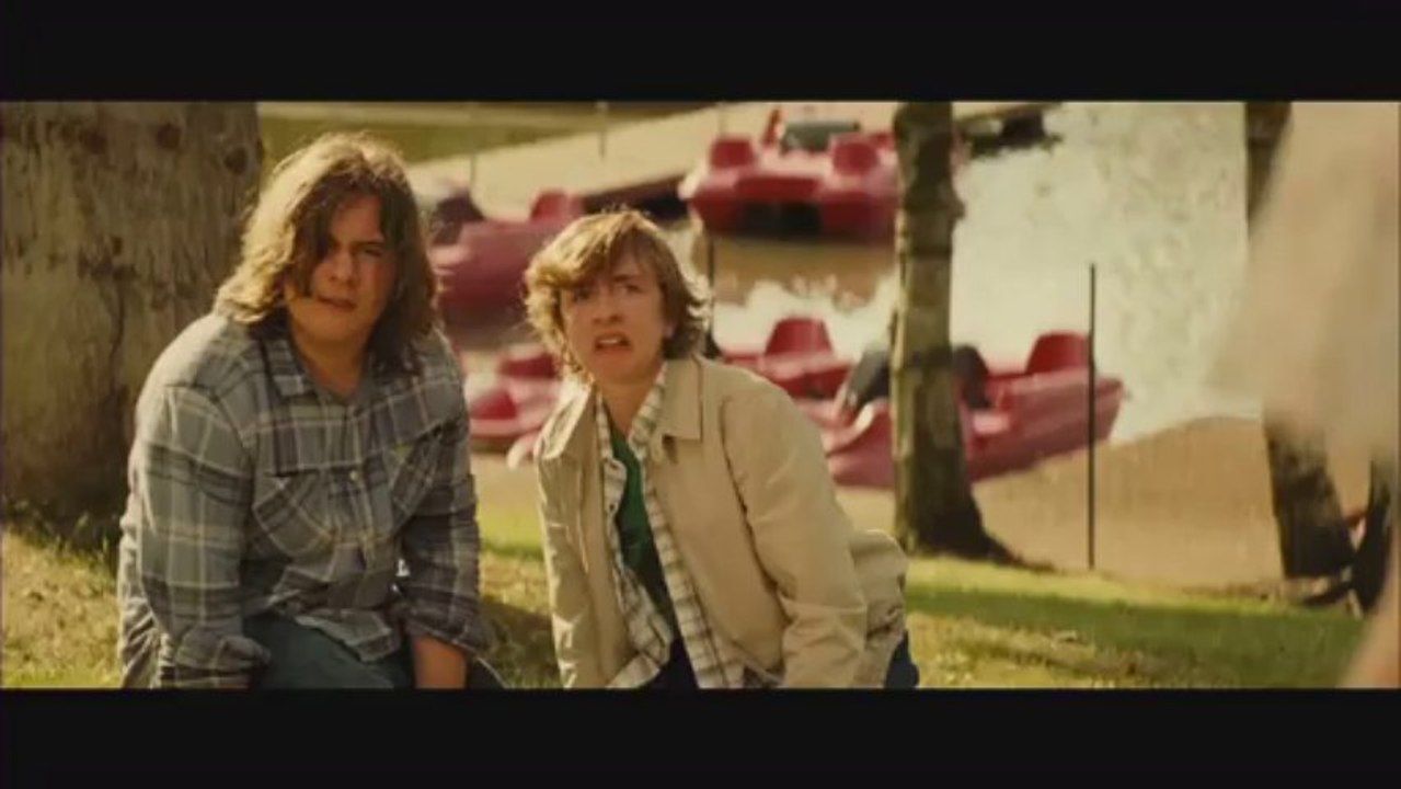 The Family - Trying To Date Clip (HD) Dianna Agron