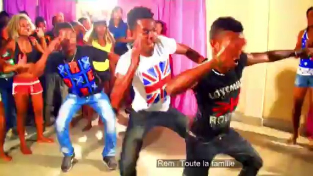 CAL rand - NOUVEAU RYTHME salegy gasy 2013 gouma kawitry mgodro ZAHO NGOMEH ( Madagascar, malagasy)