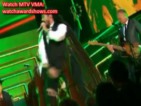 Bruno Mars Gorilla Ft Rihanna live performance MTV Video Music Awards 2013