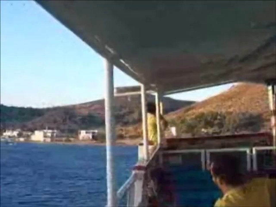 4 8 2013 ΑΦΗΝΟΝΤΑΣ ΤΗΝ ΠΑΤΜΟ LEAVING PATMOS ISLAND GREECE