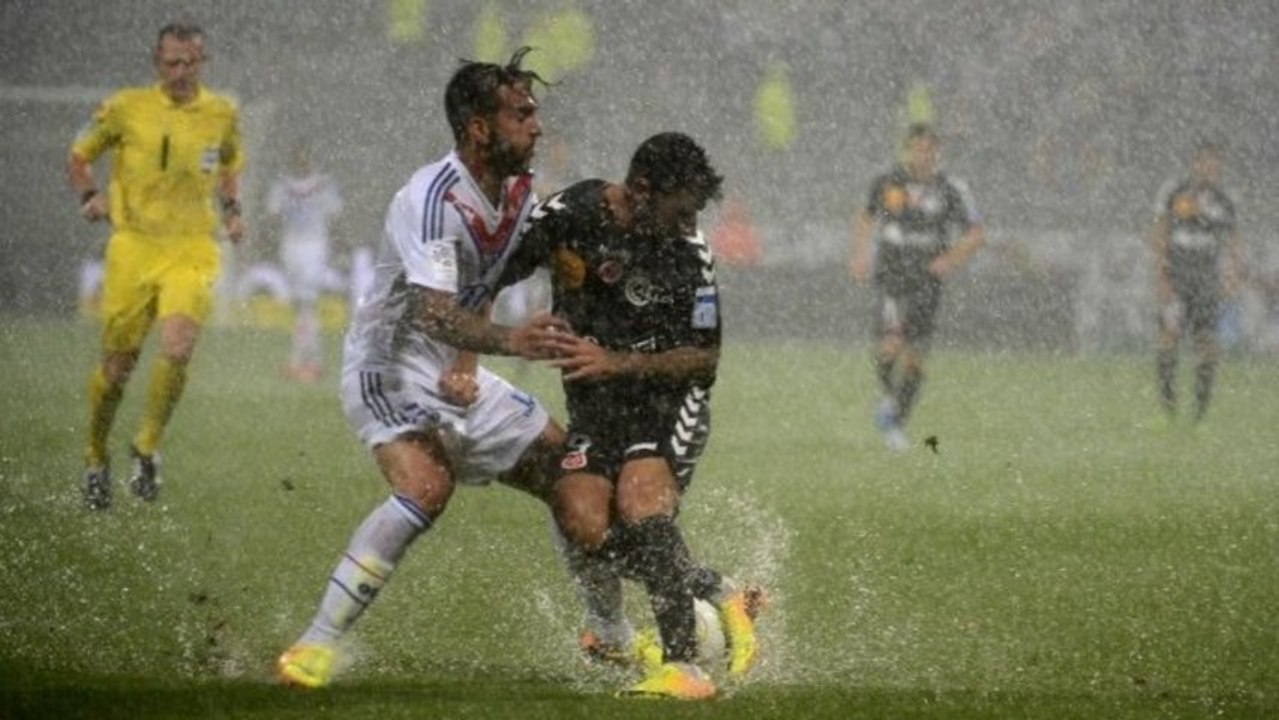 Olympique Lyonnais (OL) - Stade de Reims (SdR) Le résumé du match (3ème journée) - 2013/2014