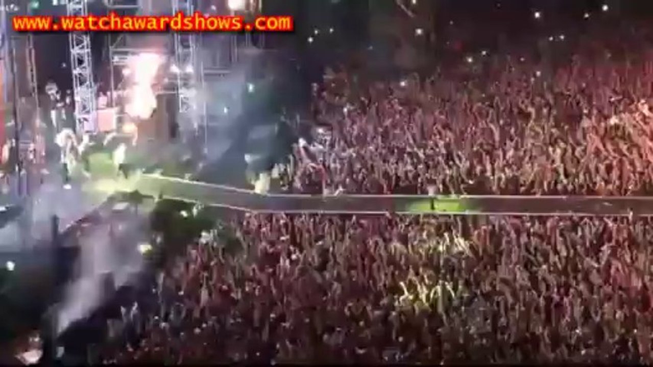 Gangnam Style PSY performance MTV Video Music Awards 2013