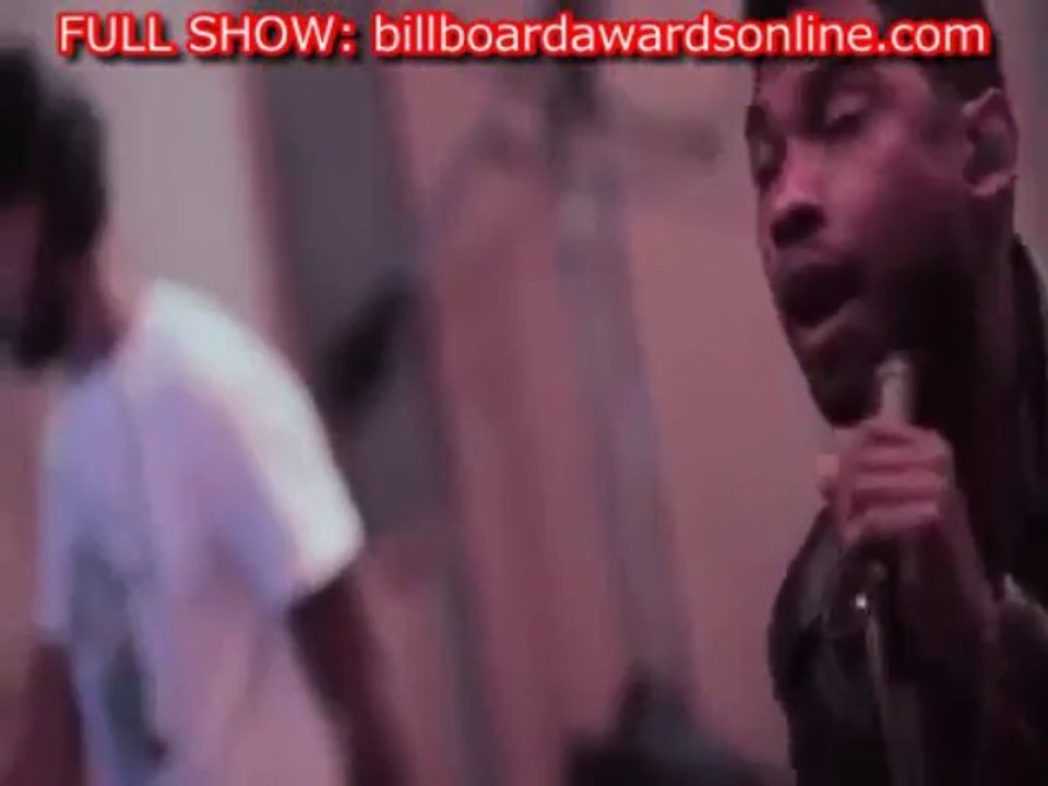 Miguel live performance MTV Video Music Awards 2013