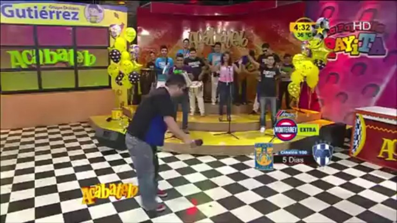 La Mole conduce Acábatelo