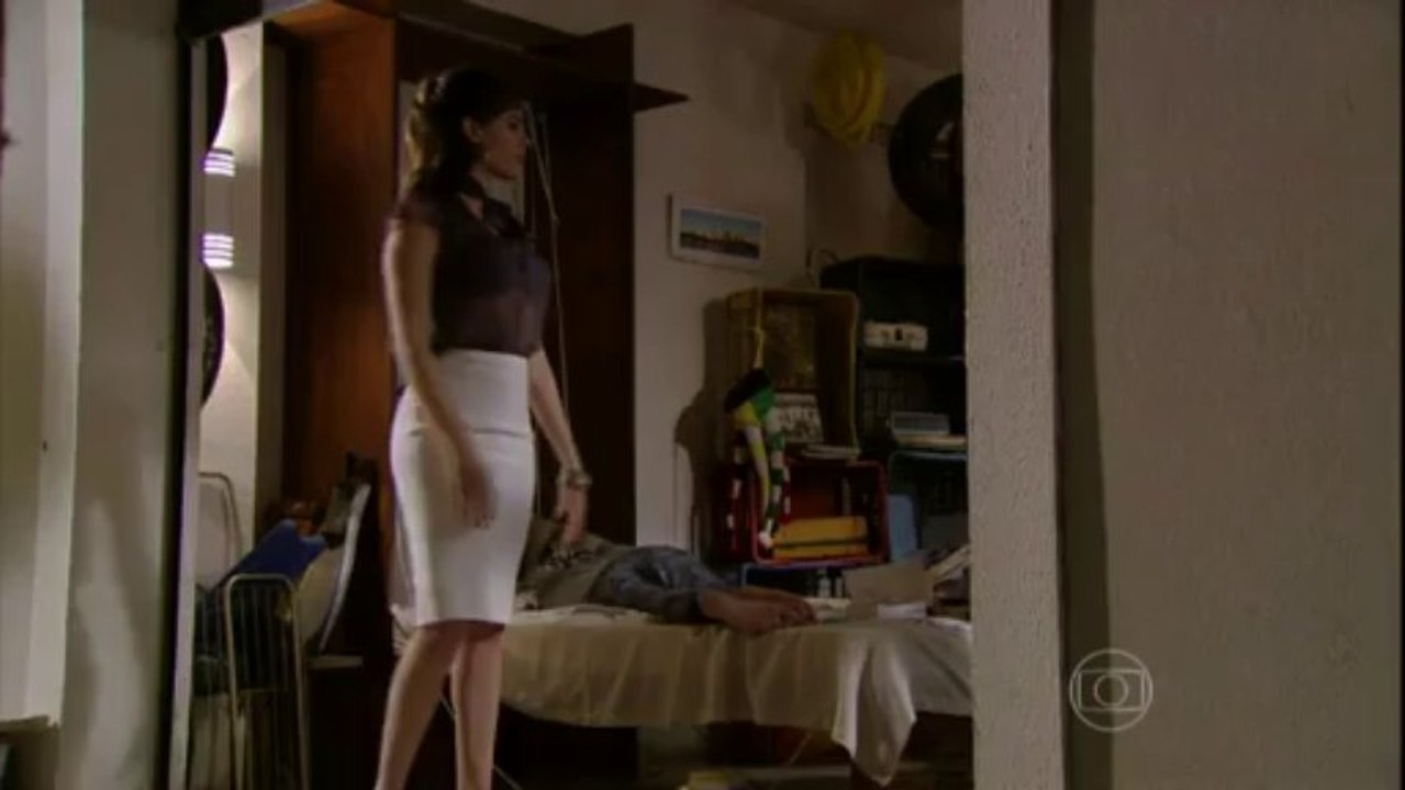Luciana cobra explicação do envolvimento de Ben e Sofia