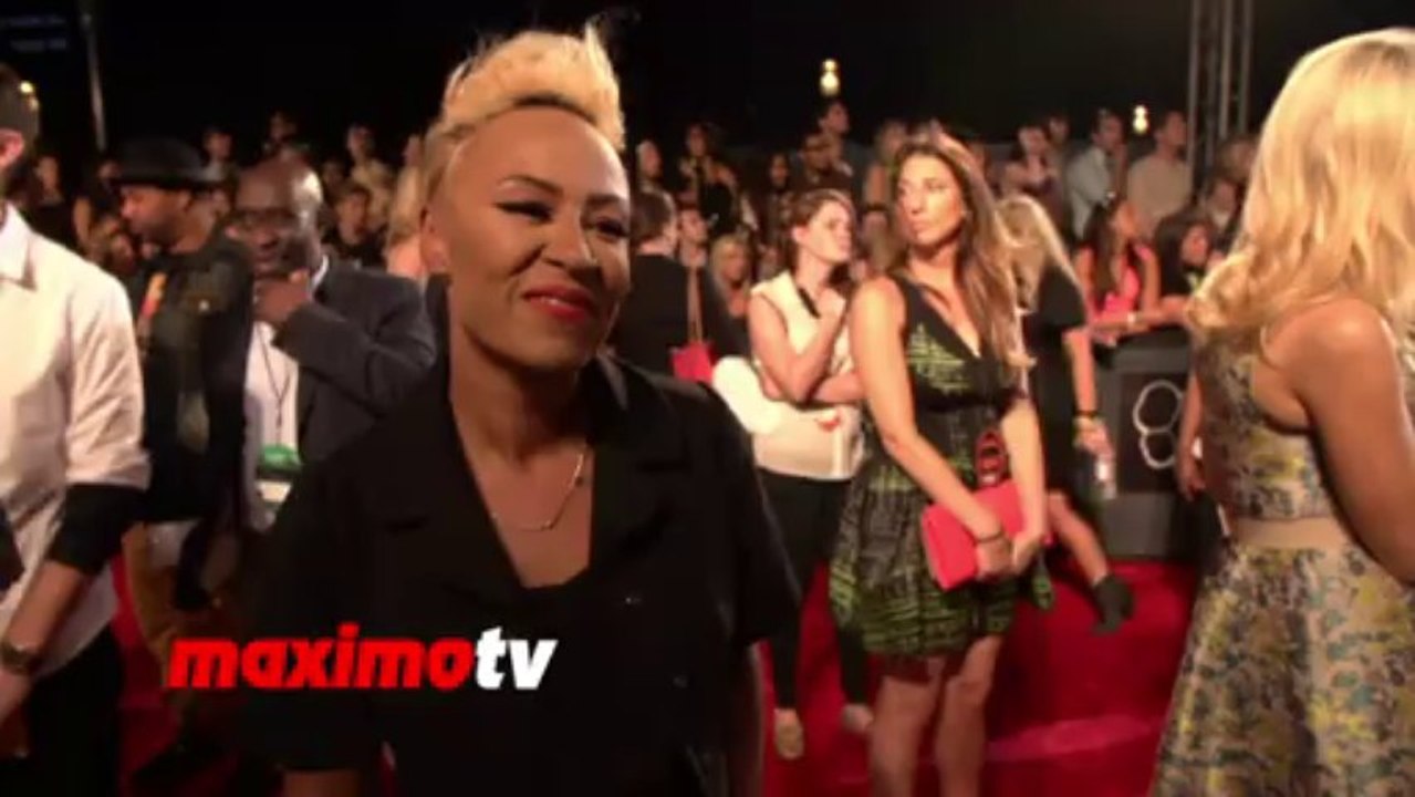 Emeli Sande Interview 2013 MTV Music AWARDS Red Carpet