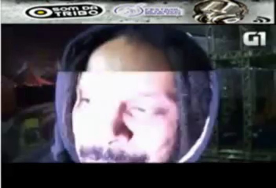 Antes de subir ao palco, Falcão, de O Rappa, fala com exclusividade ao site do FIB