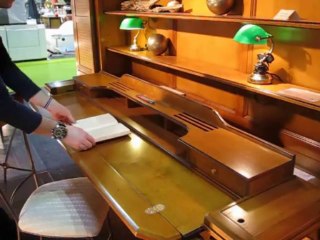 François Desile - lit et bureau coulissant colonial