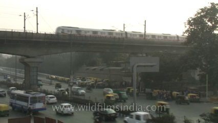 Delhi-kashmere gate-metro-9