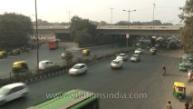 Delhi-kashmere gate-traffic-12