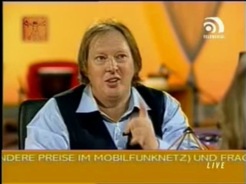 Hornauer erklärt, warum Rauchen doch gesund ist!