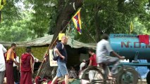 Indefinite fast for Tibet-11