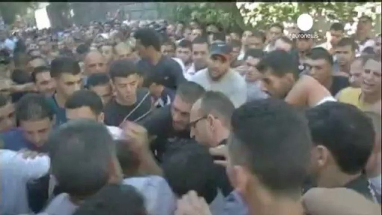 Cisgiordania: a Qalandiya tre palestinesi morti in...