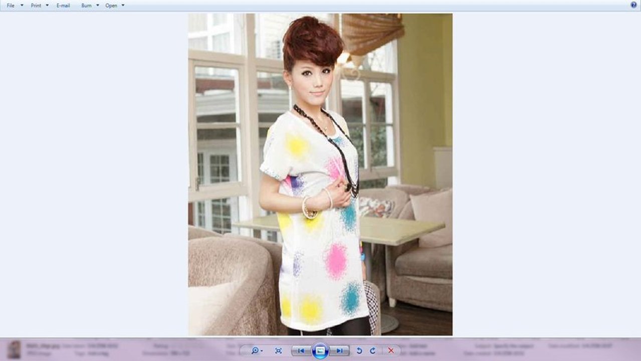 ขายส่งเสื้อยืดแฟชั่น นำเข้า ฟรีไซส์ สีขาว - พร้อมส่งTX9103 ราคา525บาท