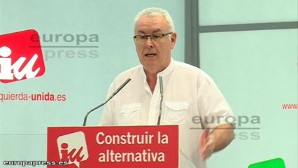 IU dice que el finiquito de Páez era para "callar bocas"