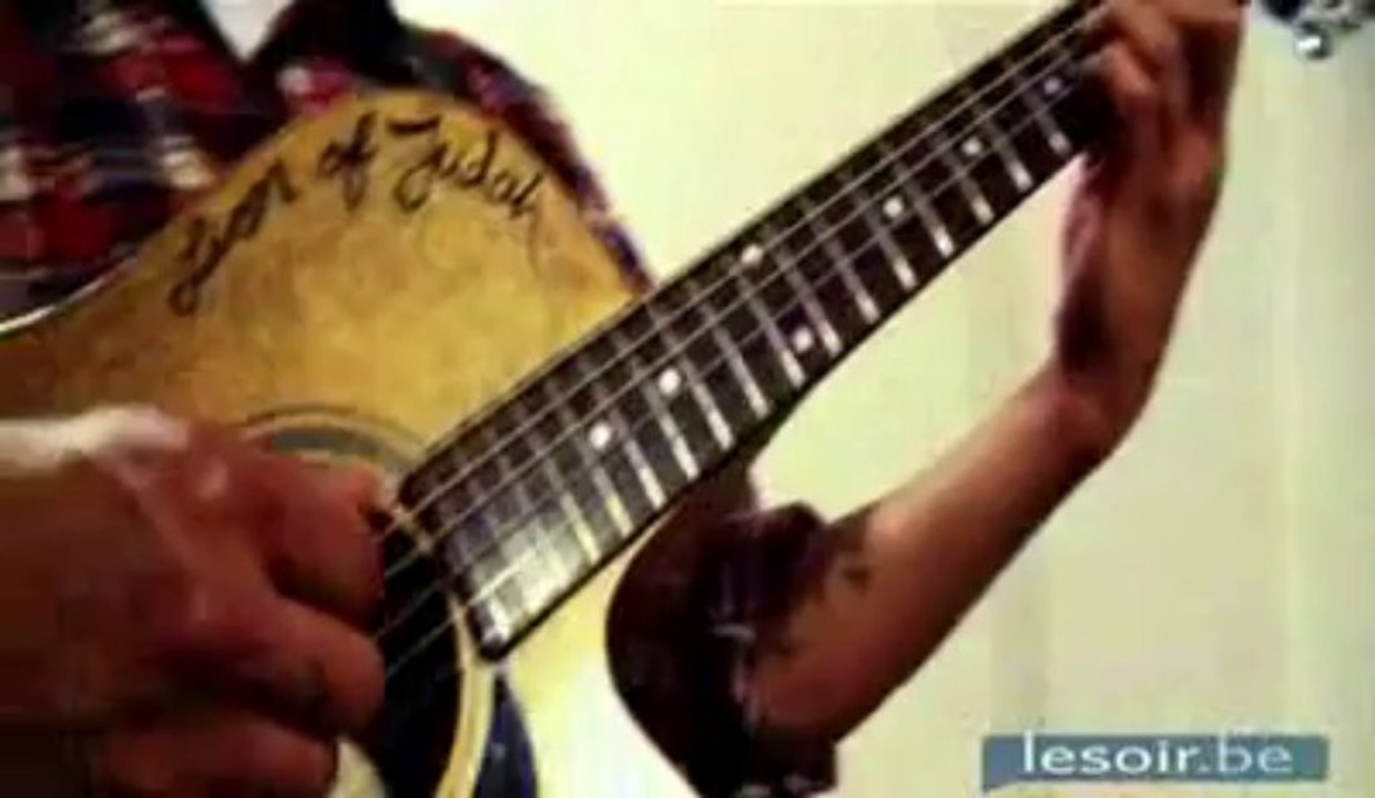 Ukulélé session: The Temper Trap