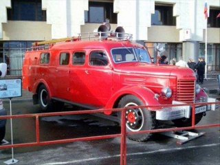 - HOFI GÉZA EGYVELEG -