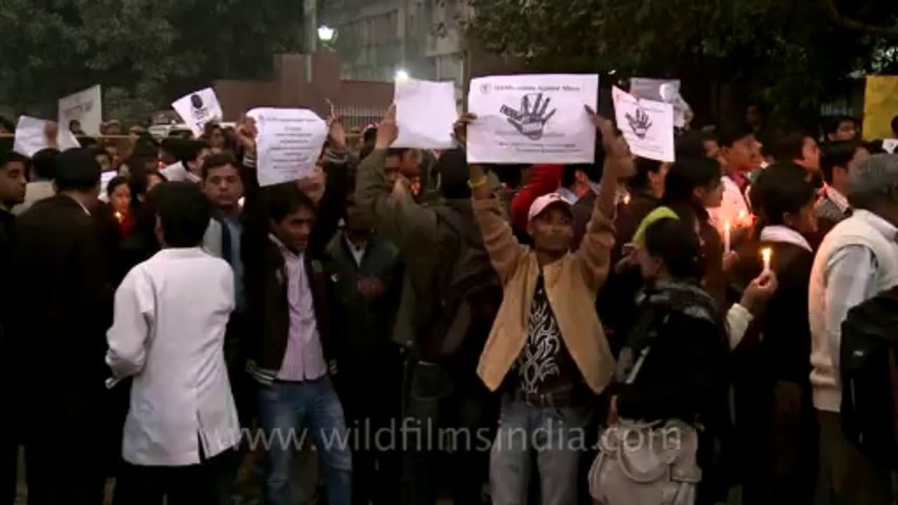 Safdarjang-Protest-10